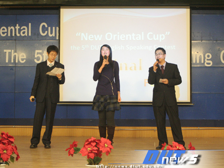 新东方杯英语演讲比赛，挑战自我，展现风采的辉煌舞台