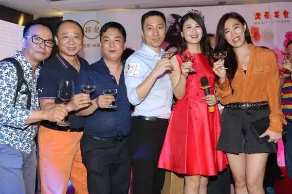 广州星光璀璨，居住在此的明星照亮南国风情