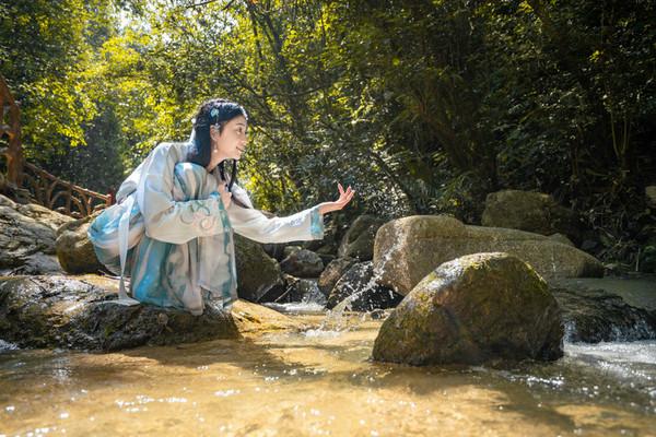 天后红包群最新动态，抢红包热潮持续升温